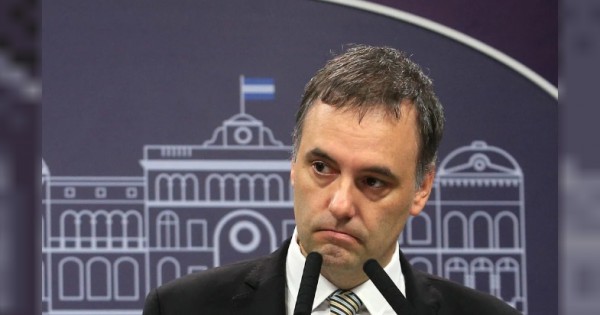 En la víspera de un nuevo revés parlamentario, el gobierno nacional anunció que analiza un aumento en las prestaciones en discapacidad