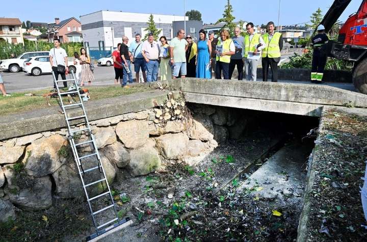 Comienza la limpieza integral de cuatro arroyos en Santander, que estará "en dos meses y medio"