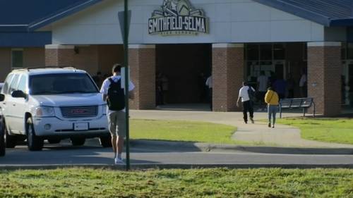 Lockdown lifted at Smithfield-Selma High School after report of weapon on campus