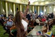 Redistricting tug-of-war bounces back to Texas after California lawmakers counterpunch