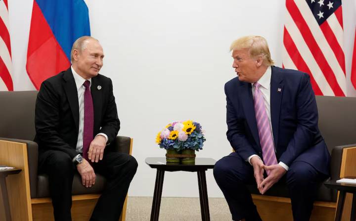 El Kremlin afirma que Putin y Trump se reunirán pronto; Zelenskiy se reúne con europeos