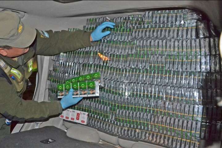 Contrabando: incautan 60.000 atados de cigarrillos en dos procedimientos