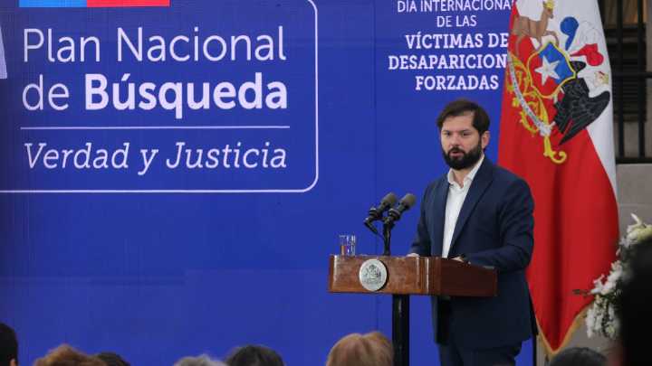 Presidente Boric: Búsqueda de desaparecidos en dictadura es un "deber" del Estado