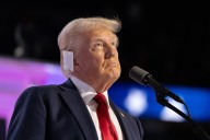 Draft dodger with imaginary bone spurs tells Purple Heart recipients his ear injury "wasn’t that easy for me, either"