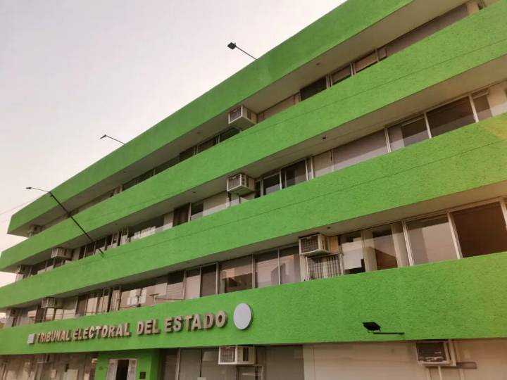 TEEM declara incumplimiento de sentencia a Carlos Torres Piña