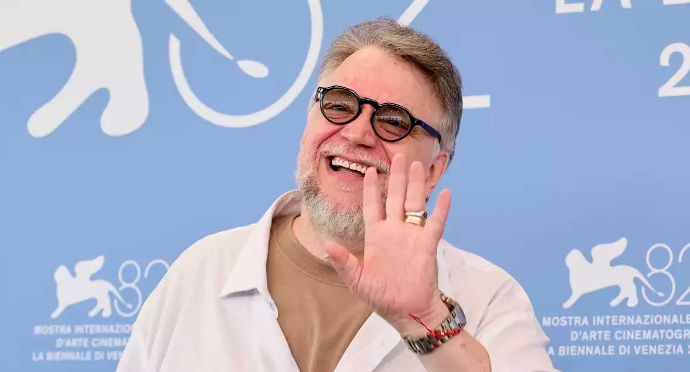 No me asusta la inteligencia artificial, sino la estupidez natural, afirma Guillermo del Toro en presentación de ‘Frankenstein’ en Venecia