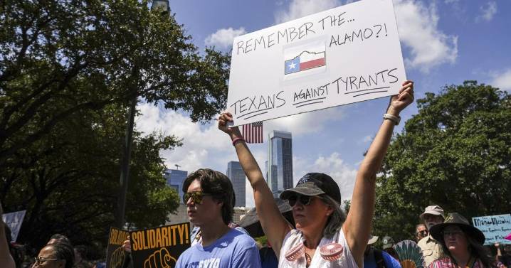 How redistricting is done and why it could give parties an edge in 2026 elections