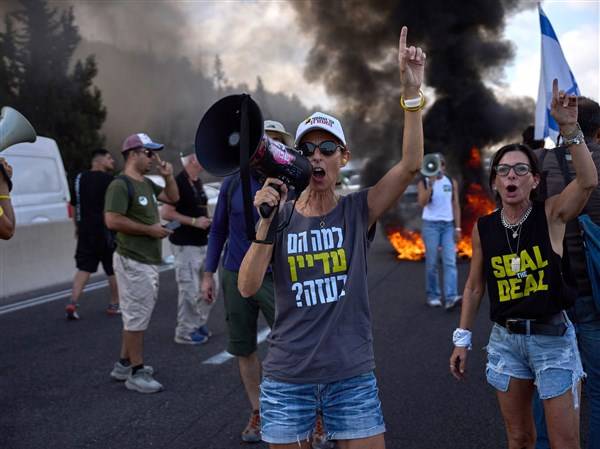 Protesters in Israel grow into one of largest demonstrations since Gaza conflict began
