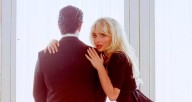 Sabrina Carpenter lanza su nuevo álbum, Man’s Best Friend