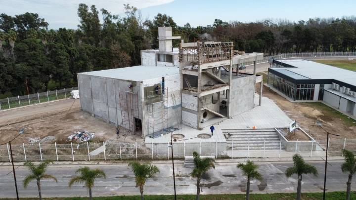 El cine 4D más innovador de la región toma forma en el Puerto de las Infancias