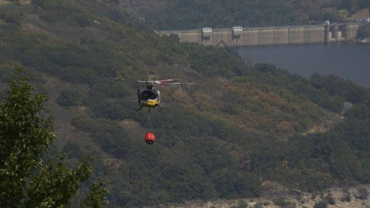 Las empresas de extinción de incendios piden luchar contra el fuego los 365 días del año y no sólo en verano