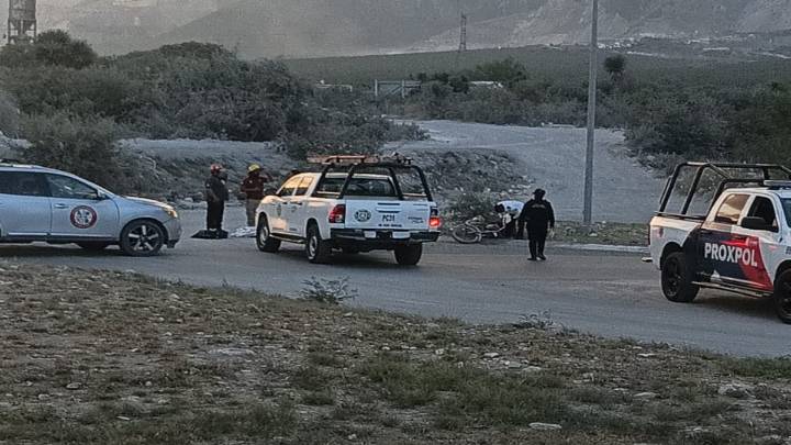 Motociclista muere tras derrapar en una curva en Escobedo