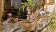 Las vírgenes que duermen en Sevilla y solo despiertan en agosto
