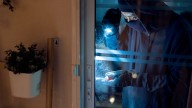 Alarma en Miami-Dade: un intruso se metió en la cama de una niña de 12 años y la policía lo busca intensamente