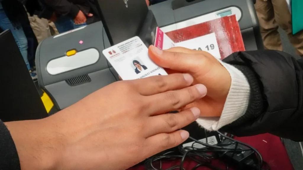 ¿Se puede tramitar la Licencia de Conducir Permanente en CDMX sin examen?