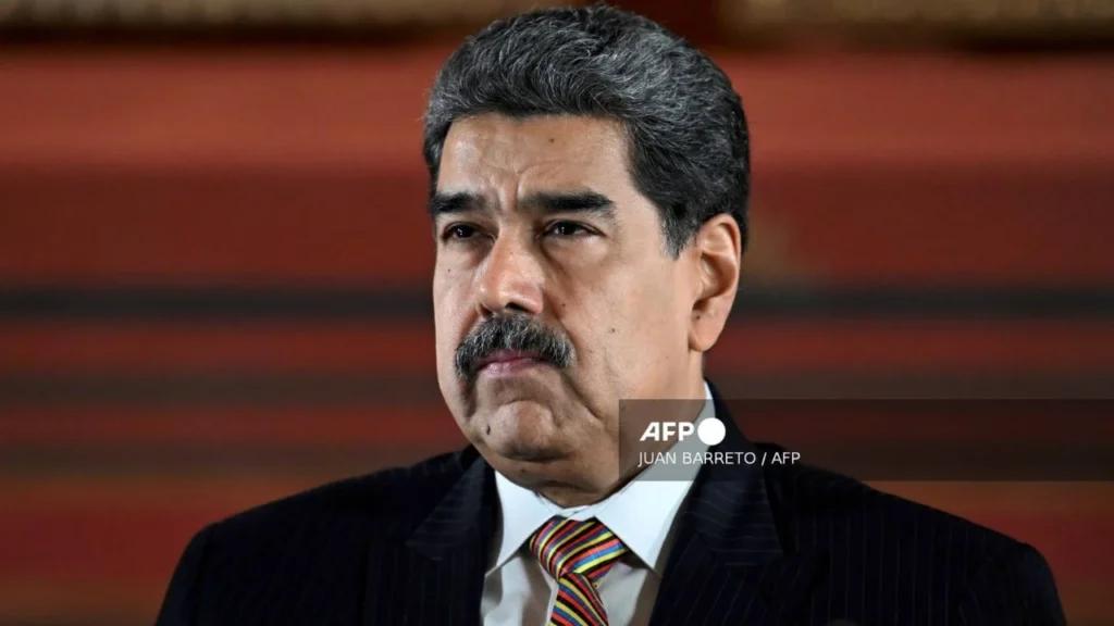 Venezuela lanza operación antidrogas ante llegada de barcos de guerra de EU