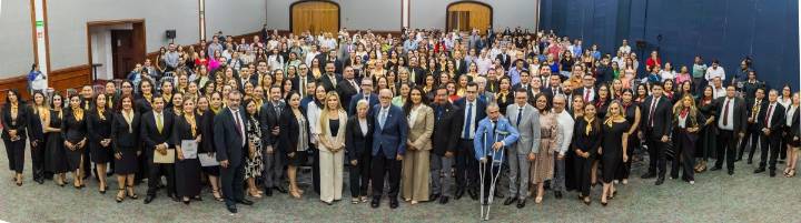 Concluyen Maestrías en Oralidad y Derecho Constitucional