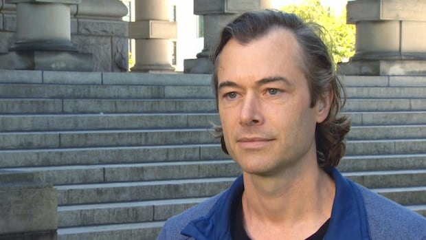 B.C. court gives Parliament 10-month deadline to make Indian Act comply with Charter