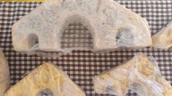 El queso que sorprende en Cangas de Onís: El "El Puentón" es la inspiración del quesero Manolito Blanco