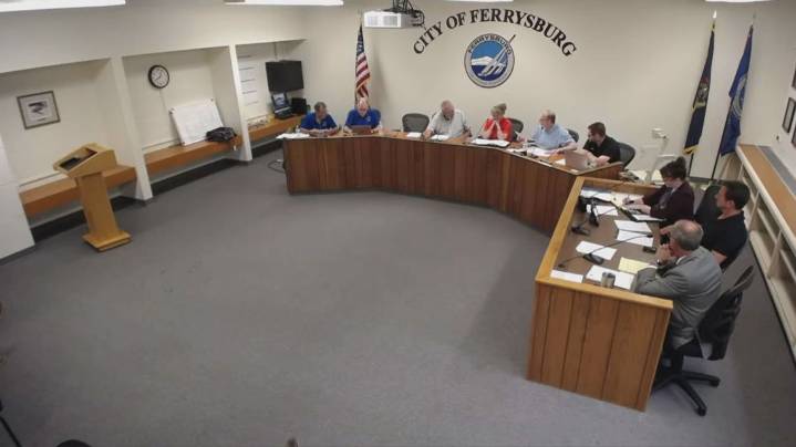 Ferrysburg mayor goes on four-minute rant on former mayor during meeting