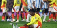 La FIFA sancionó a la selección de Argentina por cantos homofóbicos y discriminatorios durante el partido contra la selección Colombia