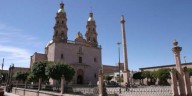 San Miguel El Alto: el pueblo donde el amor se encuentra dando la vuelta en la plaza