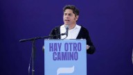 Kicillof acusó al Gobierno de Milei de montar una “fábrica de truchadas” para la campaña