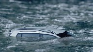 Good Samaritans Jump Into Water, Pull Ride-Share Driver From Sinking Car