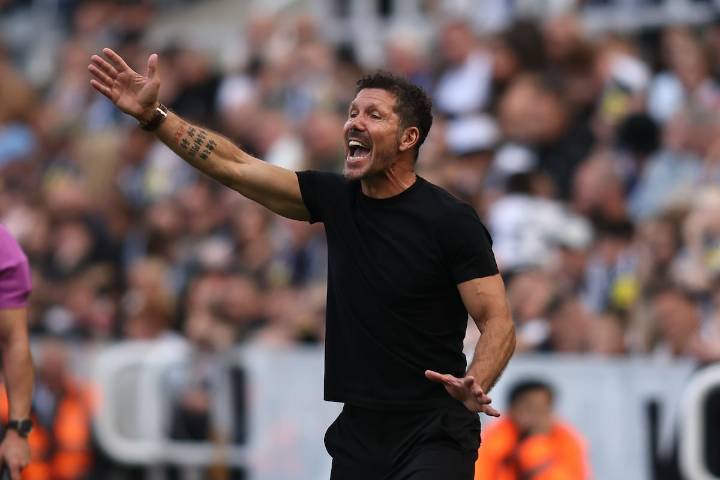 La triple presión de Simeone: el gasto en contrataciones, Gil Martín reclamando éxitos y la ambición del propio técnico