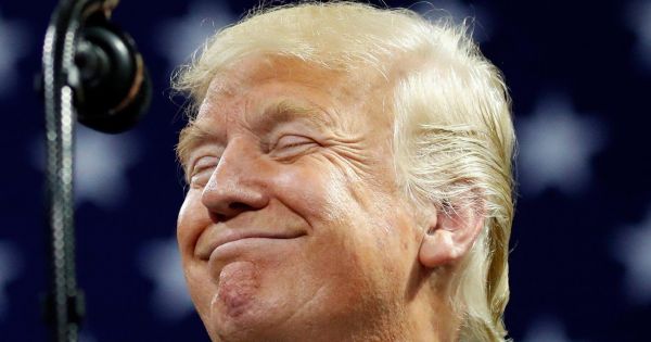 Trump anuncia aranceles del 50% a India por comprar petróleo ruso