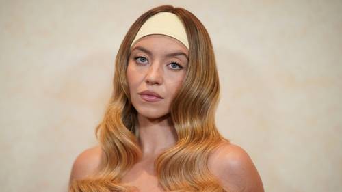 Trump says Sydney Sweeney has 'HOTTEST ad out there' amid American Eagle jeans controversy