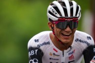 Isaac del Toro remonta y conquista la Vuelta a Burgos