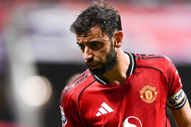 Bruno Fernandes reveals warning to any Man Utd stars who ‘step out of line’