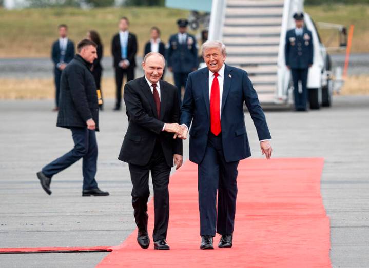 Trump backs off ceasefire demand in Ukraine war, aligning with Putin