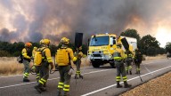 Castilla y León mantiene activos 18 fuegos, 10 graves, con reproducciones por el viento