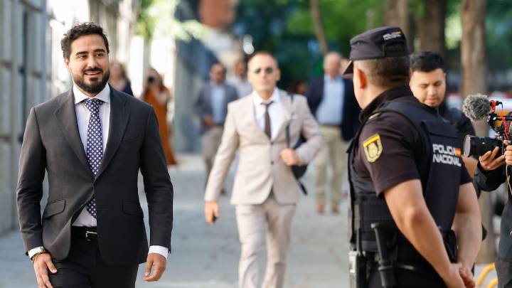 Alvise dijo en el Supremo que los 100.000 euros en efectivo de un empresario eran para capitalizarse "a nivel personal"