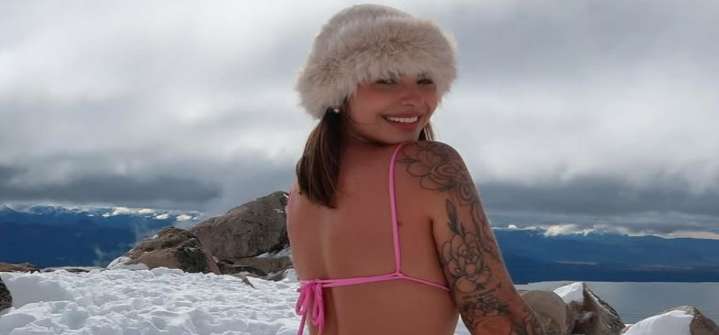 Influencer termina en el hospital luego de unas fotos en traje de baño a