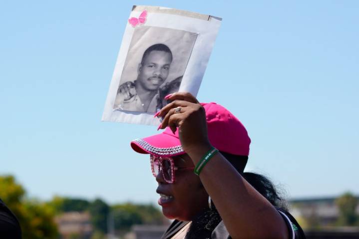A California woman locked eyes with her husband’s killer. 19 years later, his slaying remains unsolved.