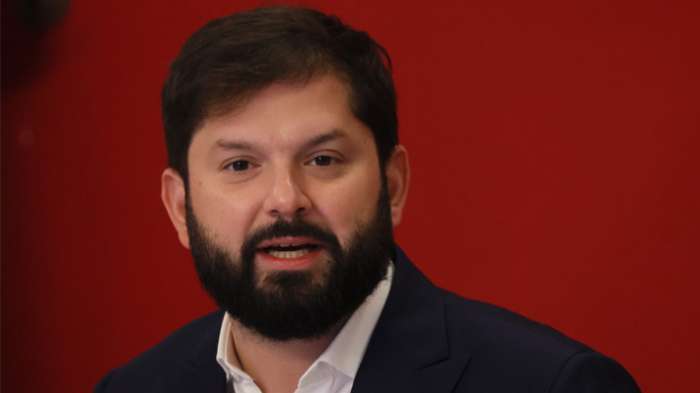 Presidente Boric comprometió asegurar financiamiento a los sitios de memoria en medio de pugna oficialista por gasto