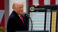 Corte de apelaciones declara como ilegales los aranceles impuestos por Trump pero siguen vigentes