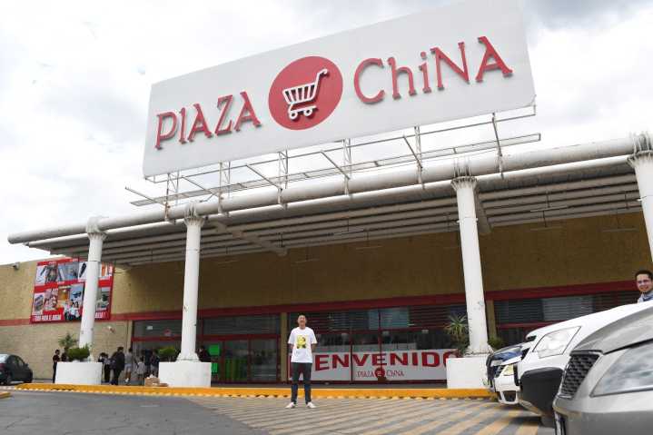 Tlaxcala: Suspenden Merca Asia y Plaza China por irregularidades graves