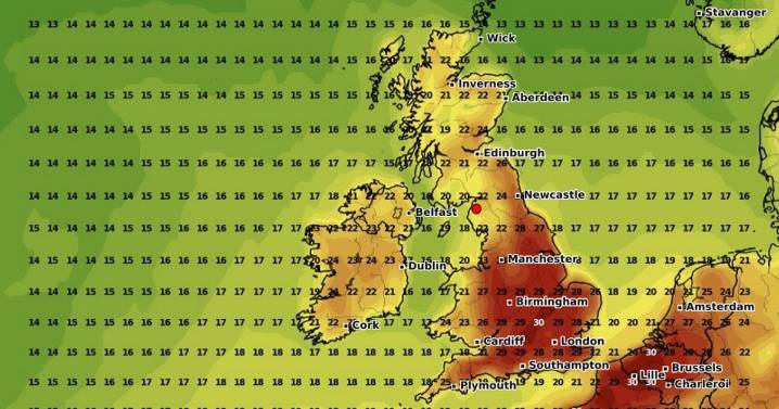 UK weather maps show blistering heatwave looming as scorching 30C temperatures return