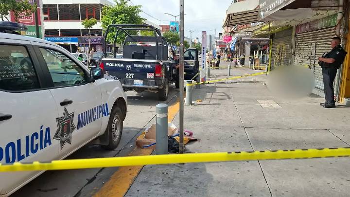 Localizan a un hombre sin vida frente a la Central Camionera de León