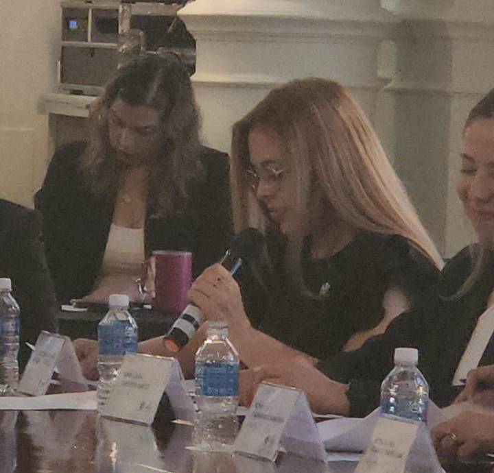 Exhorta regidora de MC a la presidenta Sheinbaum a declarar un fin de semana libre de impuestos para compras de regreso a clases