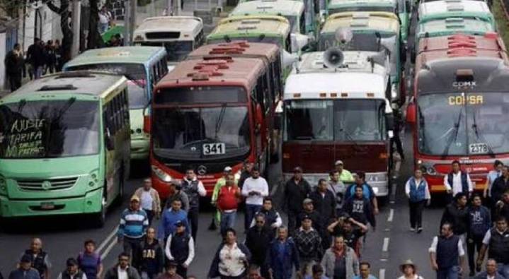 Preparan transportistas megabloqueo en CDMX; exigen subir tarifas