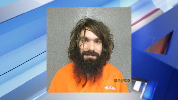 Inmate walks away from Atoka correctional center