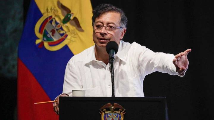 Gustavo Petro se refirió a Álvaro Uribe y comparó su caso con el de ‘Epa Colombia’: "¿Eso es justicia o es la venganza del macho?"