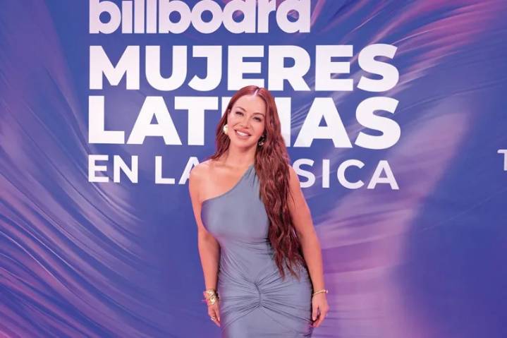 Chiquis hace historia al convertirse en la primera mujer en firmar con Prajin Parlay
