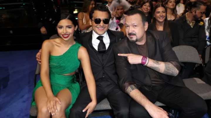 Esto hizo Pepe Aguilar y su familia tras la polémica entrevista de Christian Nodal