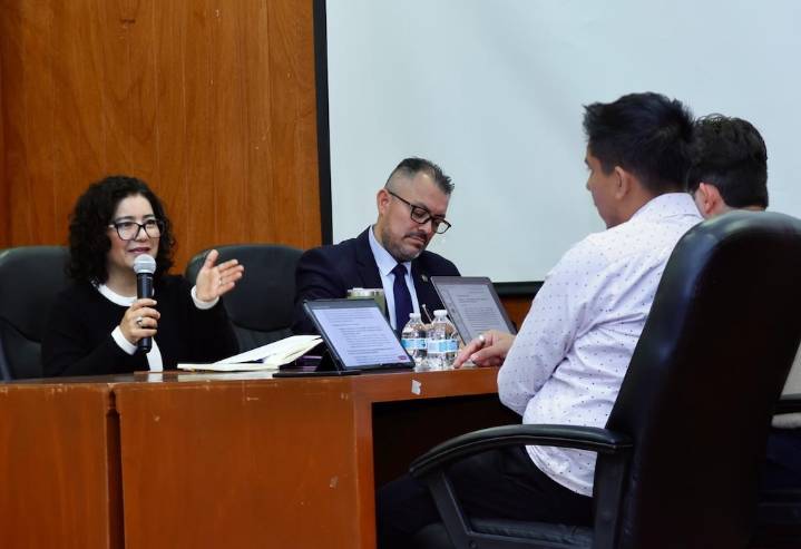 Rectora de UAEMéx responde a demandas de la Unidad Académica Profesional Huehuetoca